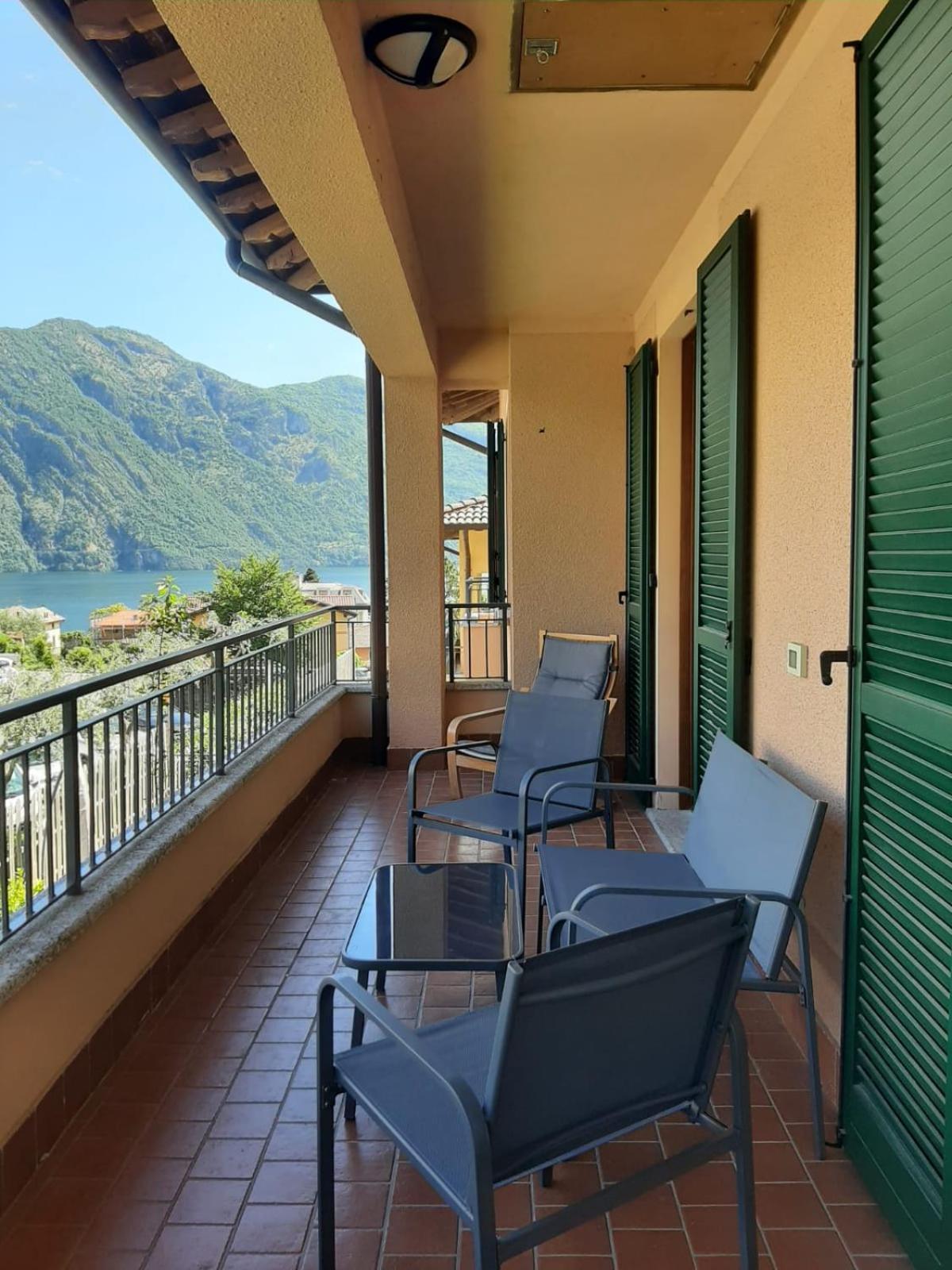 La Casa Al Lago Bmor Love&Lake Меццегра Экстерьер фото