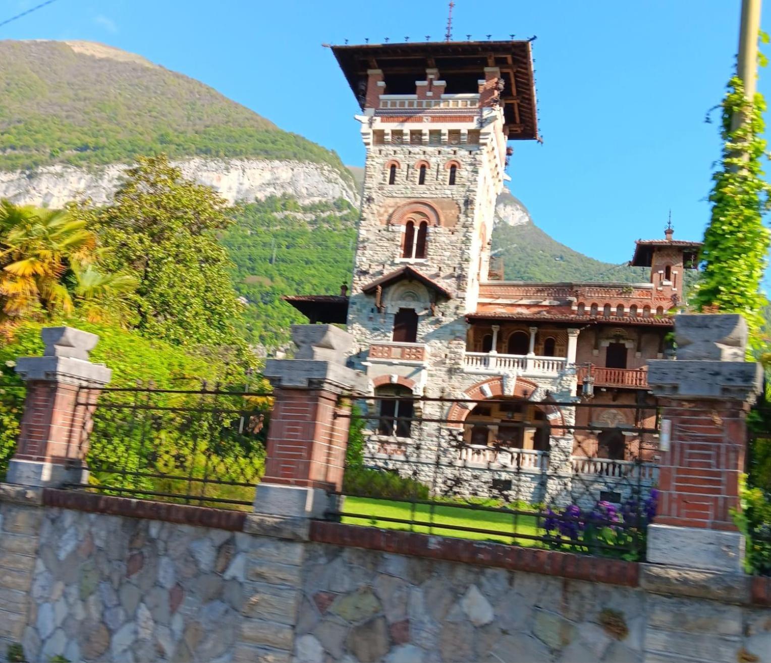 La Casa Al Lago Bmor Love&Lake Меццегра Экстерьер фото